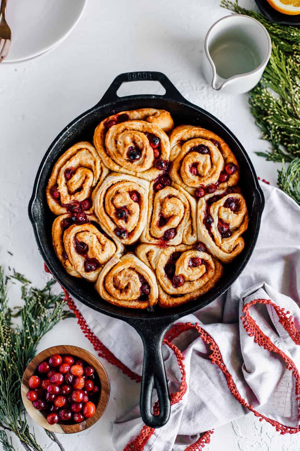 The Best Christmas Morning Brunch Menu! Cinnamon Rolls, Pomegranate Mimosas and more!