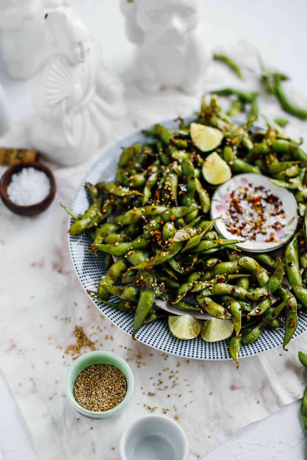 Garlic and Red Chili Pepper Flake Edamame Beans