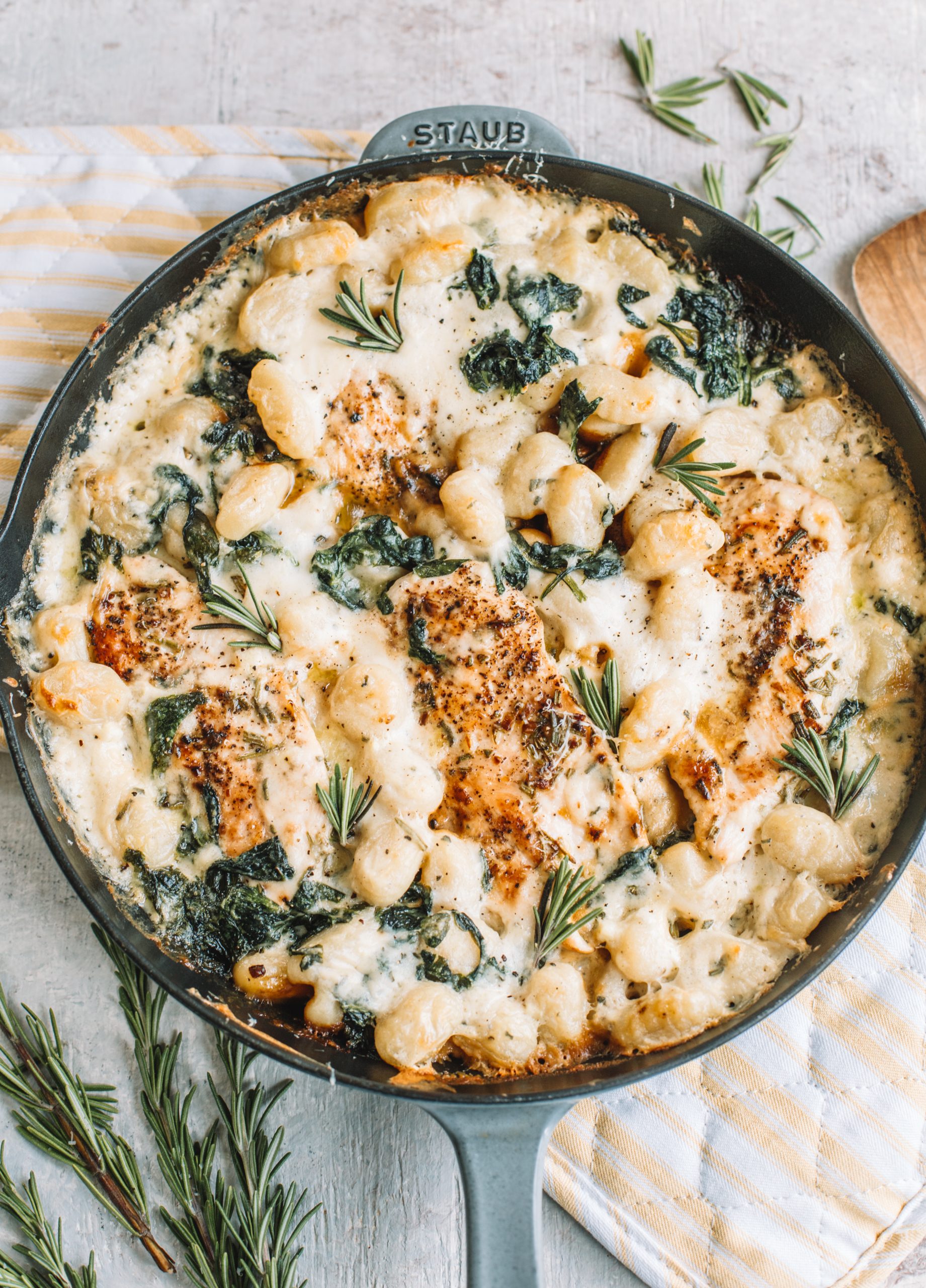 chicken and gnocchi alfredo bake