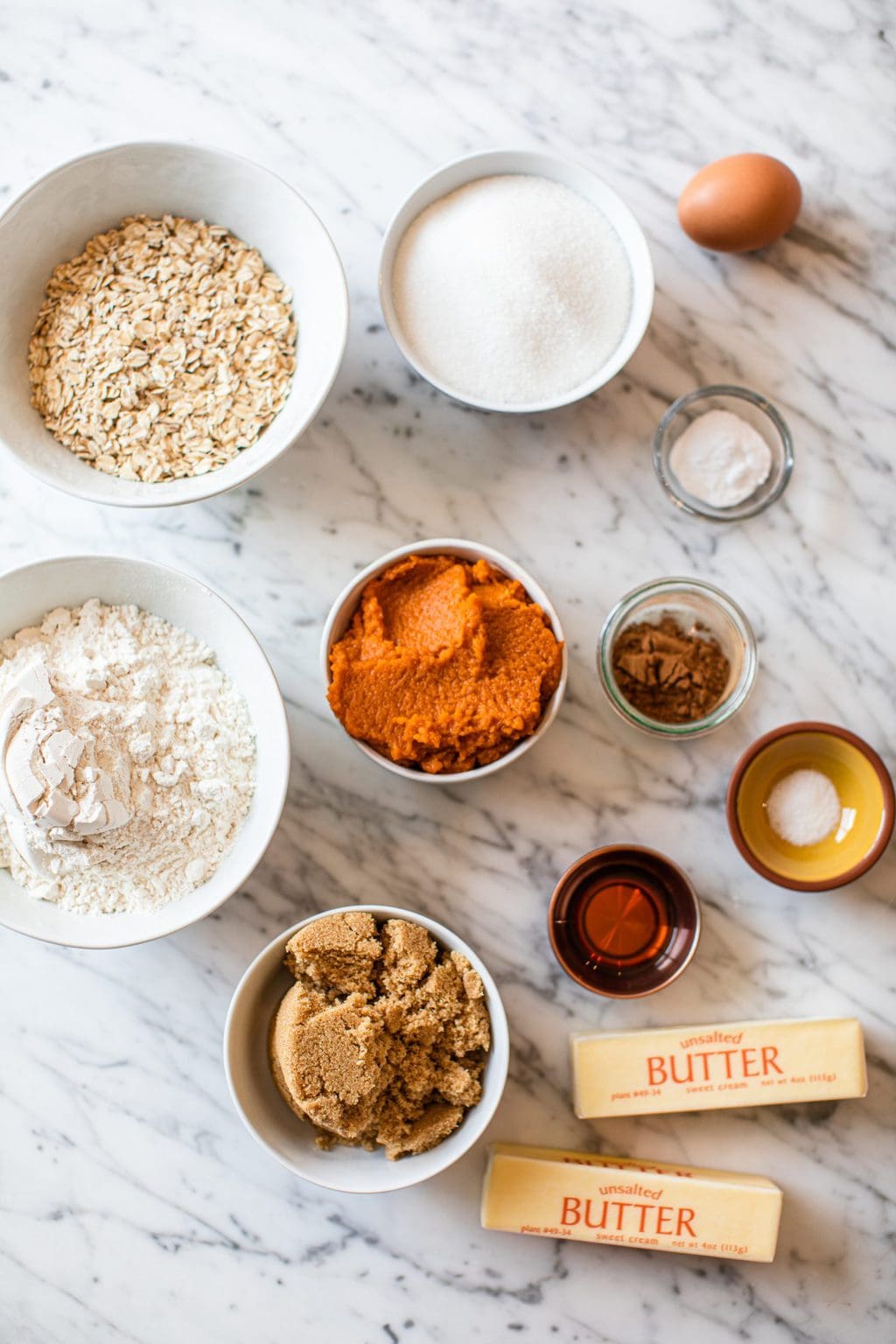 rolled oats, sugar, flour, pumpkin puree, brown sugar, cinnamon, salt, butter