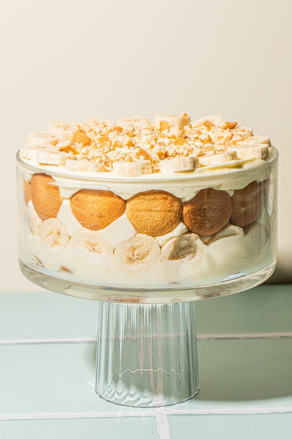 layered banana pudding recipe in trifle dish