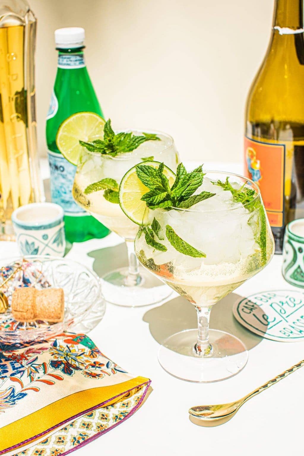 A delicate and herbaceous spritz recipe made with elderflower liquor, Prosecco, fresh mint and sparkling water. Truly the perfect Apertivo drink or summer cocktail to serve on a hot day.